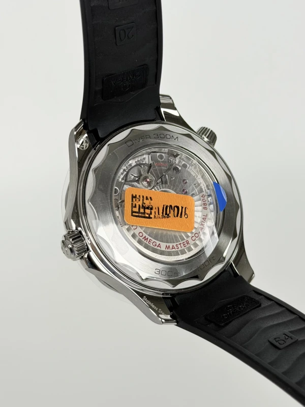Omega Diver 300M Omega Co‑Axial Master Chronometer 42 mm 210.32.42.20.01.003 7
