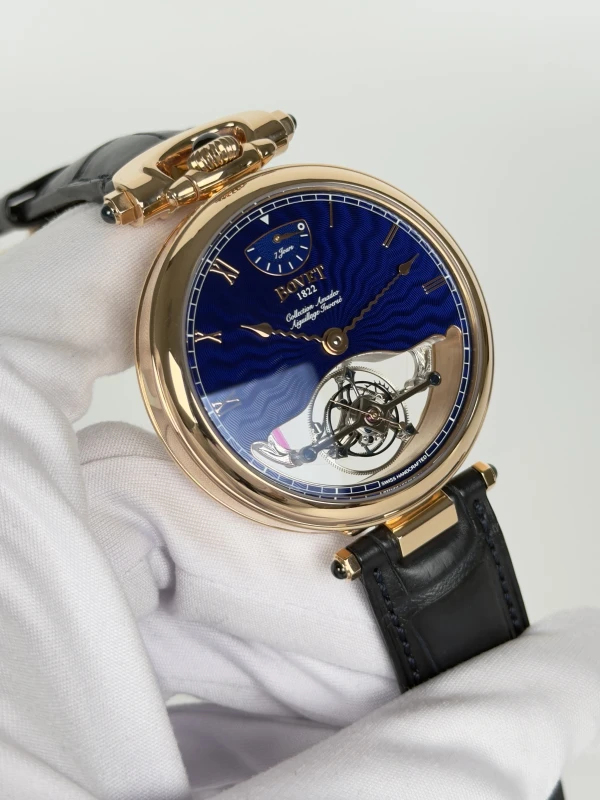Bovet Complications Fleurier 45 7-Day Tourbillon Reversed Hand-Fitting AIF0T013-GO 3