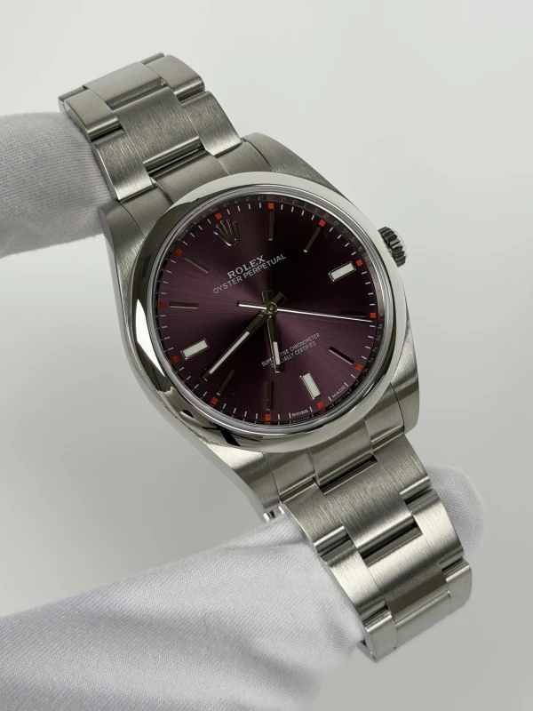 Rolex 39 mm, Oystersteel 114300-0002 2