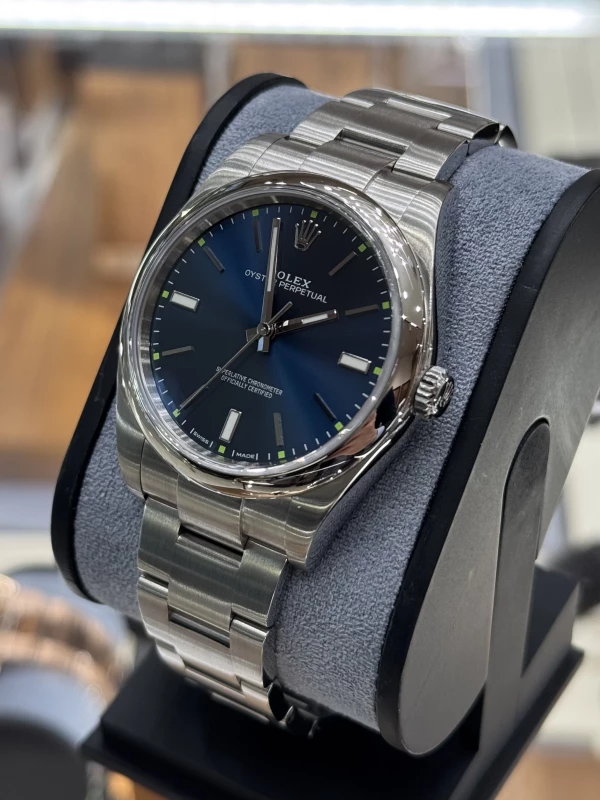 Rolex 39 mm Steel 114300-0003 4