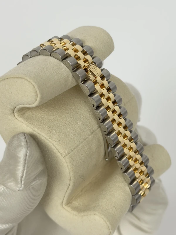 Rolex 31mm Steel and Yellow Gold 278273-0020 4