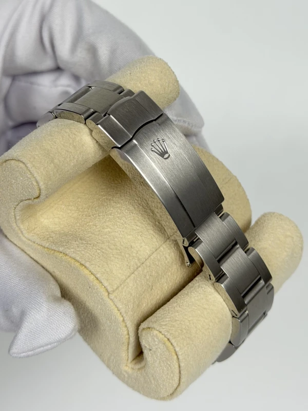 Rolex 34 mm Steel 124200-0002 4