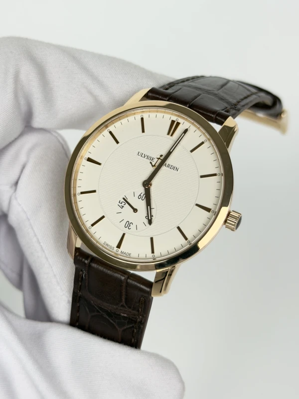 Ulysse Nardin Classico Small Second 8206-118-2/31 3