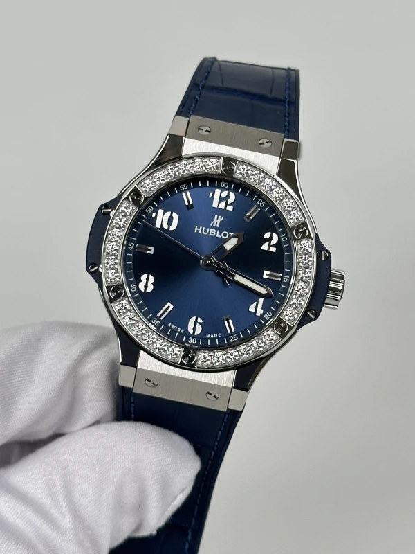 Hublot Bang Steel Blue Diamonds 38mm 361.SX.7170.LR.1204 4