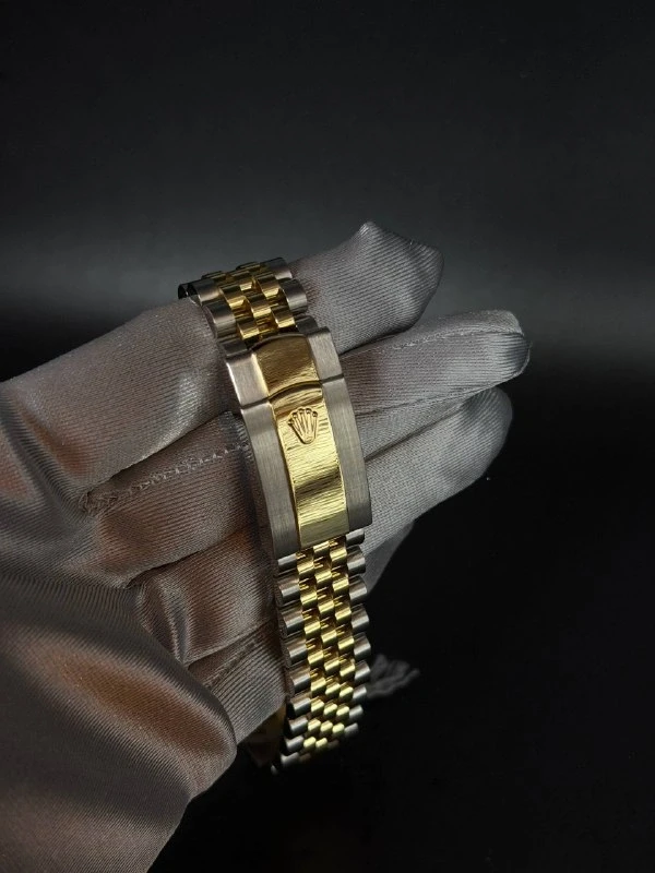 Rolex 36 mm, Oystersteel and yellow gold 126233-0025 5