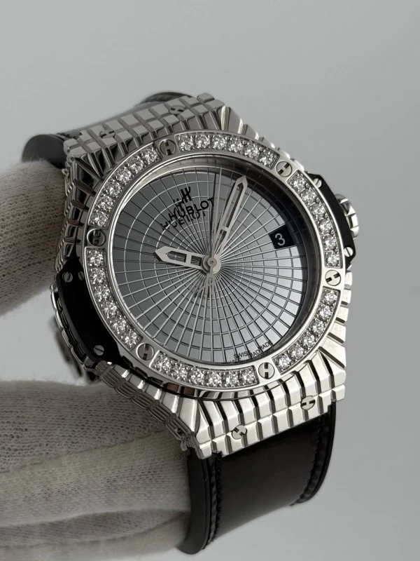 Hublot Caviar Steel Diamonds 346.SX.0870.VR.1204 3