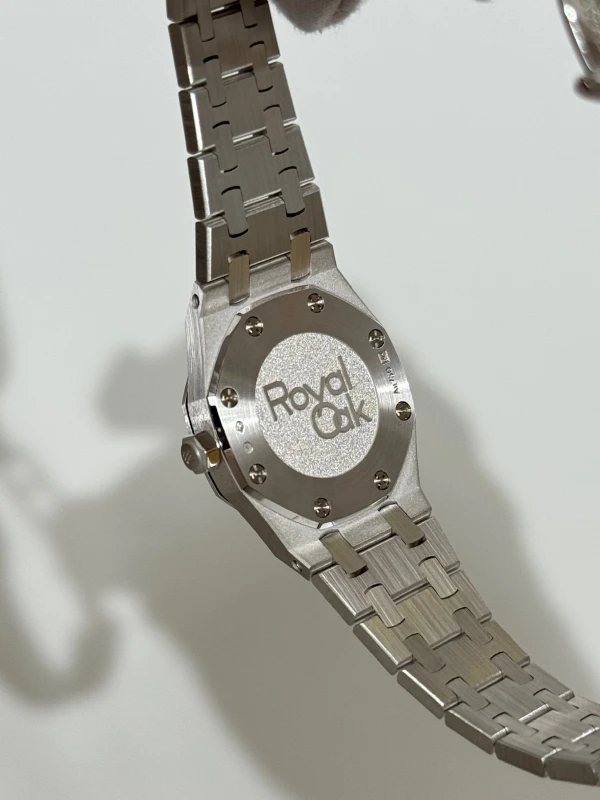 Audemars Piguet MINI FROSTED GOLD 67630BC.GG.1312BC.01-B 7