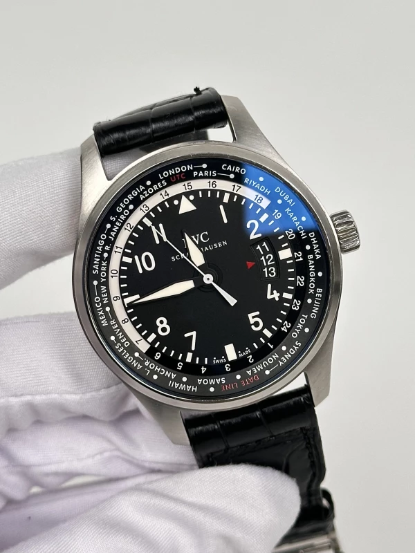 IWC Worldtimer IW326201 3