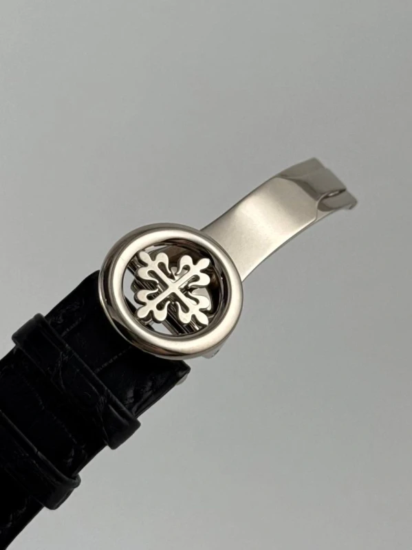 Patek Philippe 6006 6006G-001 9