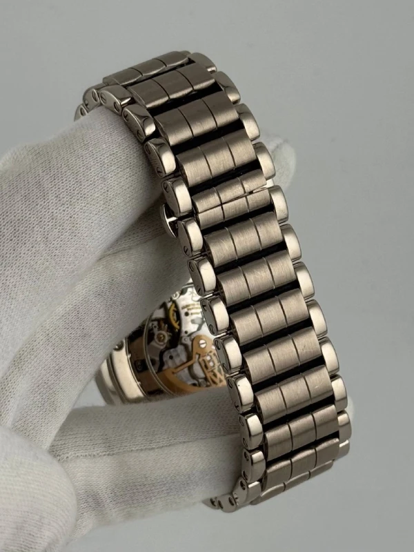 Harry Winston Triple Retrograde Chronograph 400-MCRA44R-2 9