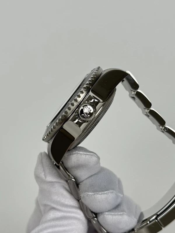 Rolex Deepsea 44mm Steel 136660-0005 4