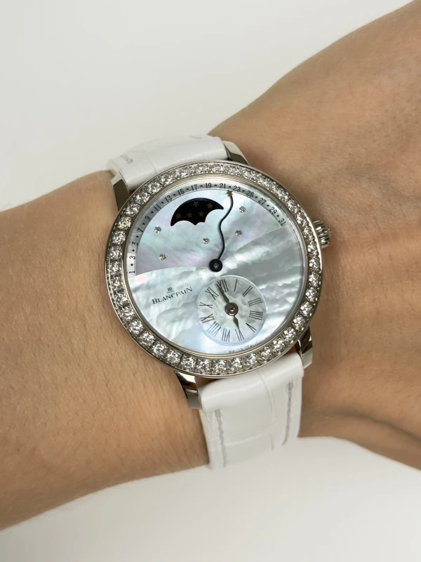 Blancpain Collection Retrograde Calendar 3653-1954L-58B 6