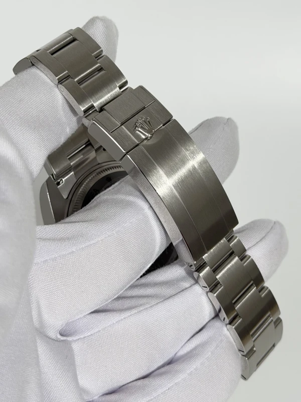 Rolex Deepsea 44mm Steel 136660-0005 3