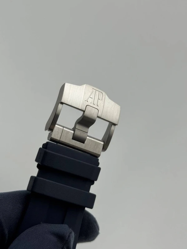 Audemars Piguet Diver 15720ST.OO.A027CA.01 8
