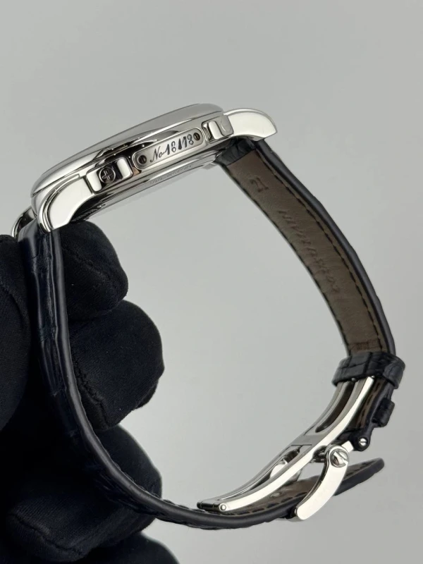 Ulysse Nardin 42 mm 243-55/93 6