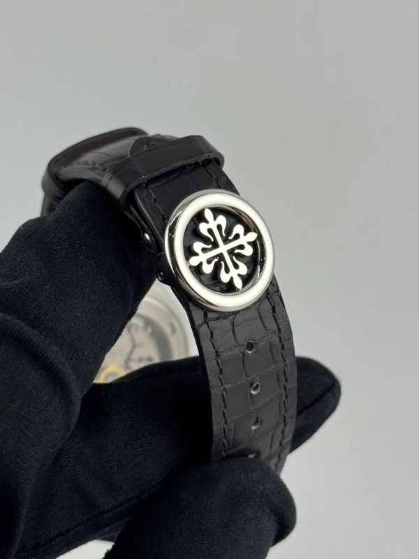 Patek Philippe 39 mm 5146p-001 8