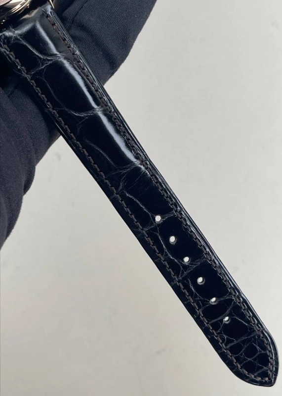 Patek Philippe 5327R-001 7