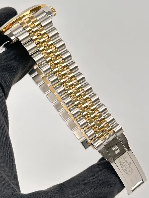 Rolex 36mm Steel and Yellow Gold  116233FIX 6