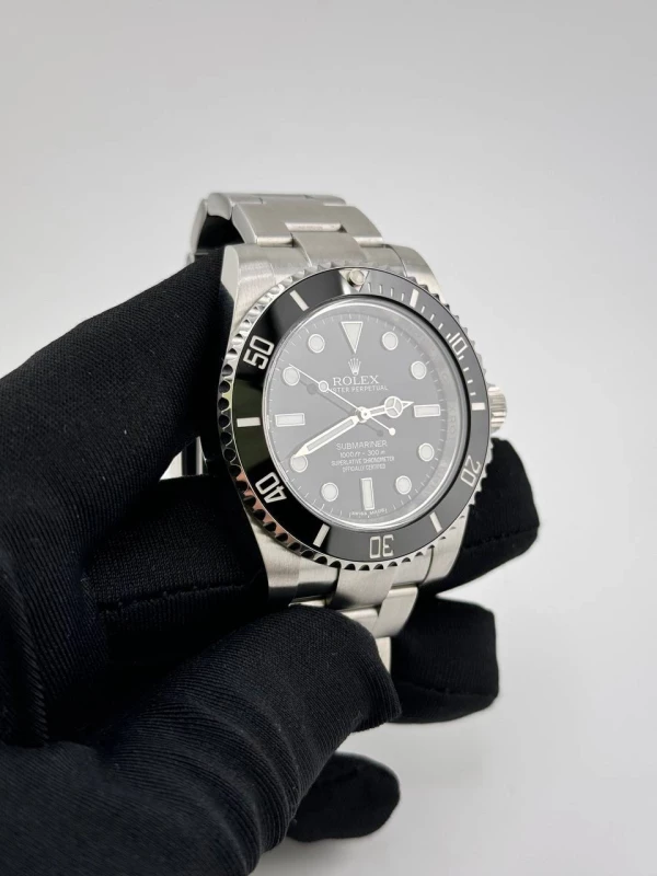 Rolex 40mm Steel 114060-0002 3