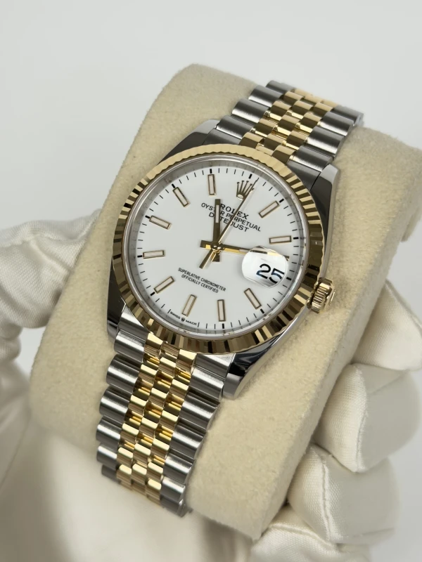 Rolex 36 MM, OYSTERSTEEL AND YELLOW GOLD 126233-0019 3