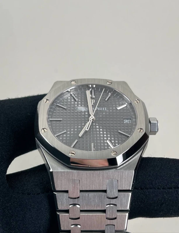 Audemars Piguet Selfwinding 41 mm 15500ST.OO.1220ST.02 4