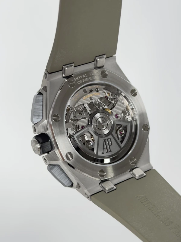 Audemars Piguet Offshore Chronograph 43 mm 26420SO.OO.A600CA.01 7