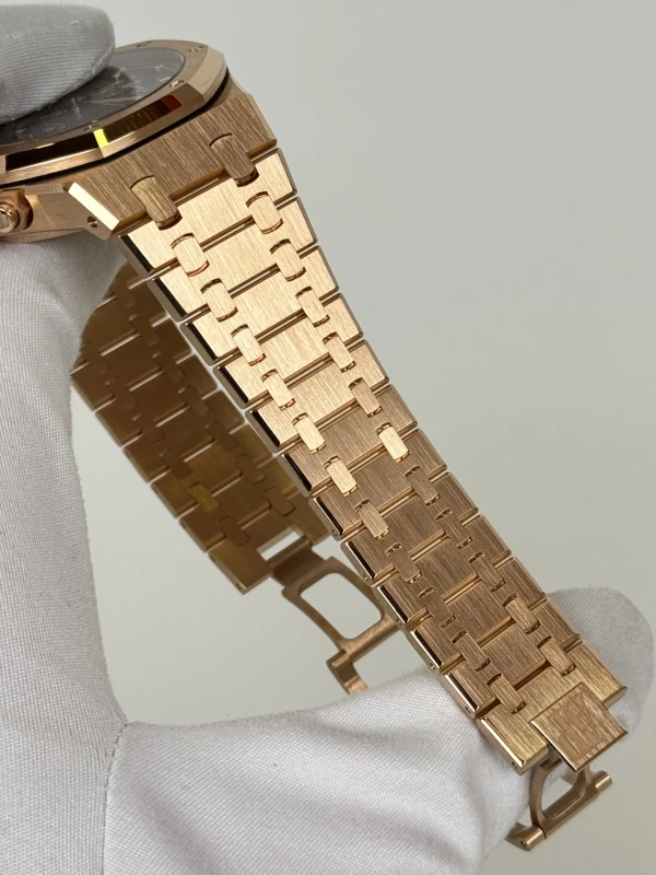 Audemars Piguet Selfwinding Chronograph 41 mm 26240OR.OO.1320OR.08 6