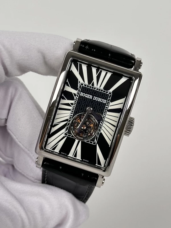 Roger Dubuis Tourbillon M34 M34 09 9 09 4