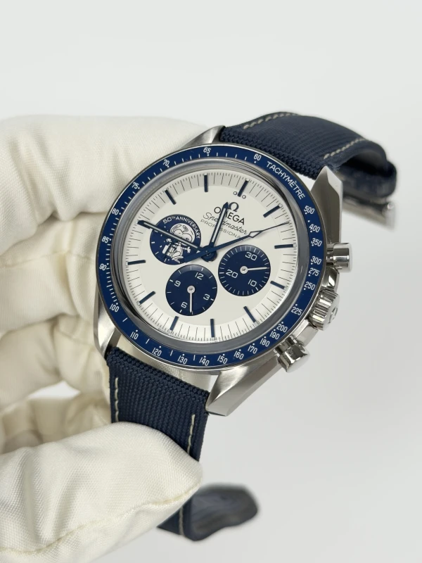 Omega Anniversary Series  Co‑Axial Master Chronometer Chronograph 42 mm - “Silver Snoopy Award” 310.32.42.50.02.001 3