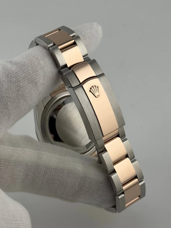 Rolex Datejust 36mm Steel and Everose Gold 126201-0022 9