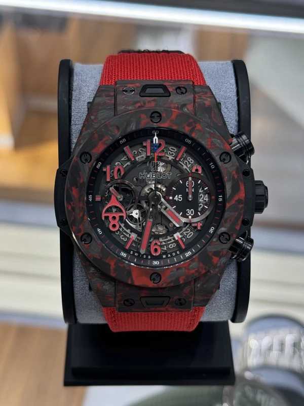 Hublot Red Carbon Alex Ovechkin 411.QV.1123.NR.OVK21 2