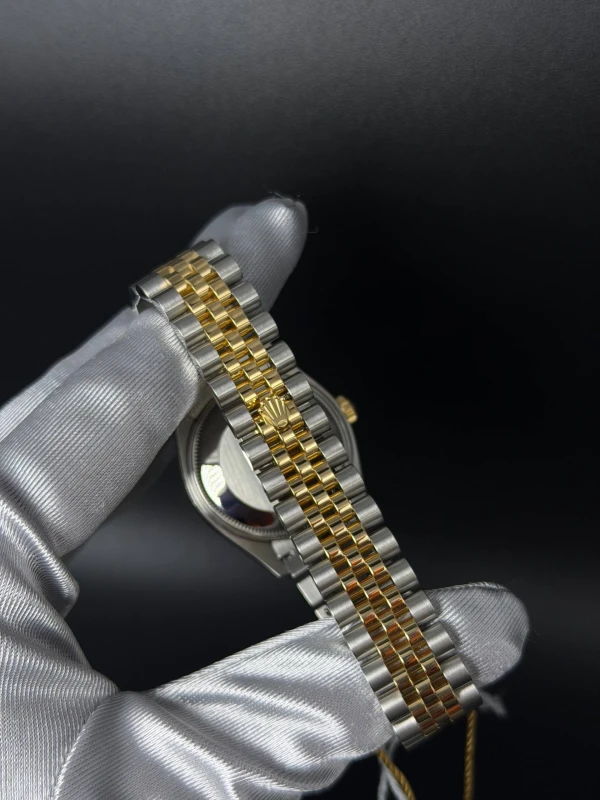 Rolex 31 mm, Oystersteel and yellow gold 278273-0016 5