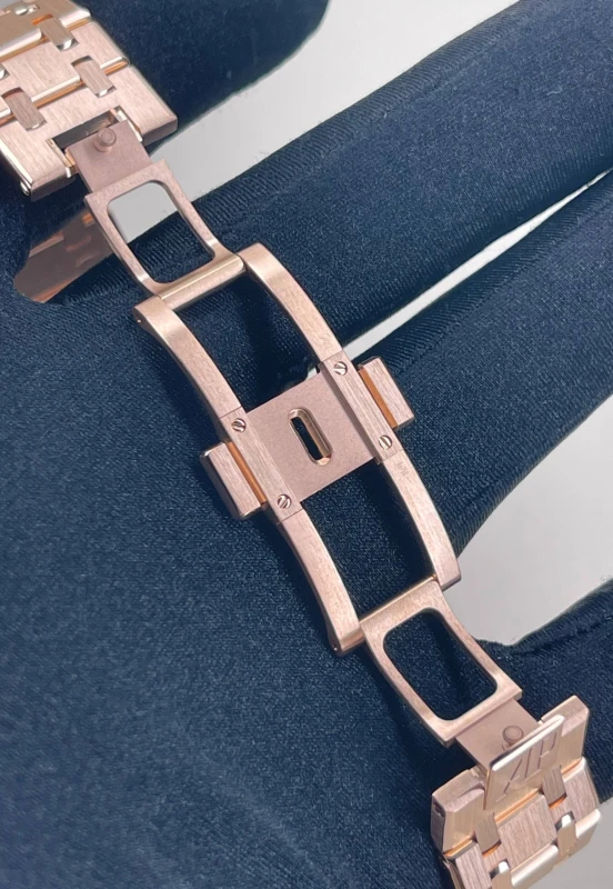 Audemars Piguet 41mm 15500OR.OO.1220OR.01 6