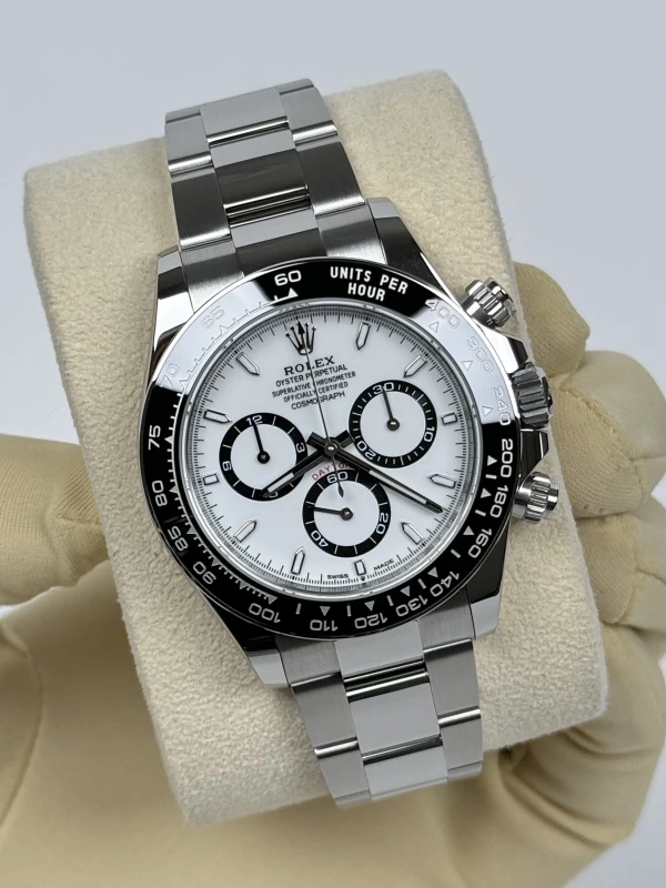 Rolex Cosmograph Daytona 40mm Steel 126500ln-0001 3