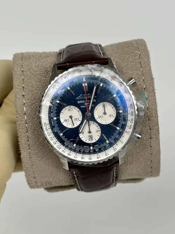 Breitling B01 CHRONOGRAPH 46 AB0137211C1P1 3