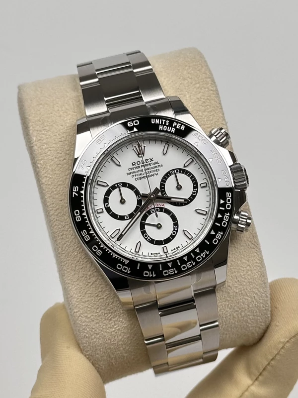 Rolex Cosmograph Daytona 40mm Steel 126500ln-0001 3