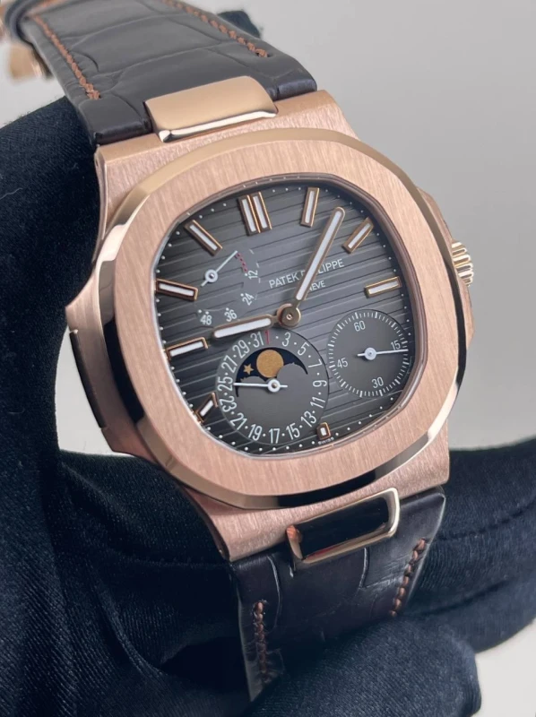 Patek Philippe 5712 5712R-001 3