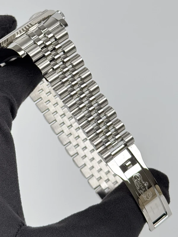 Rolex 36 mm, steel and white gold 116234-0118 6