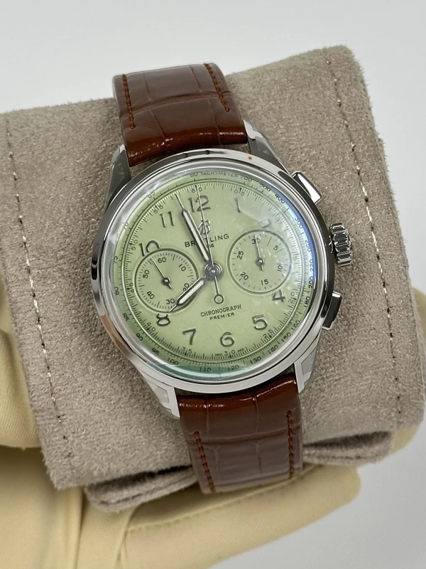Breitling Premier B09 Chronograph 40 AB0930D31L1P1 3