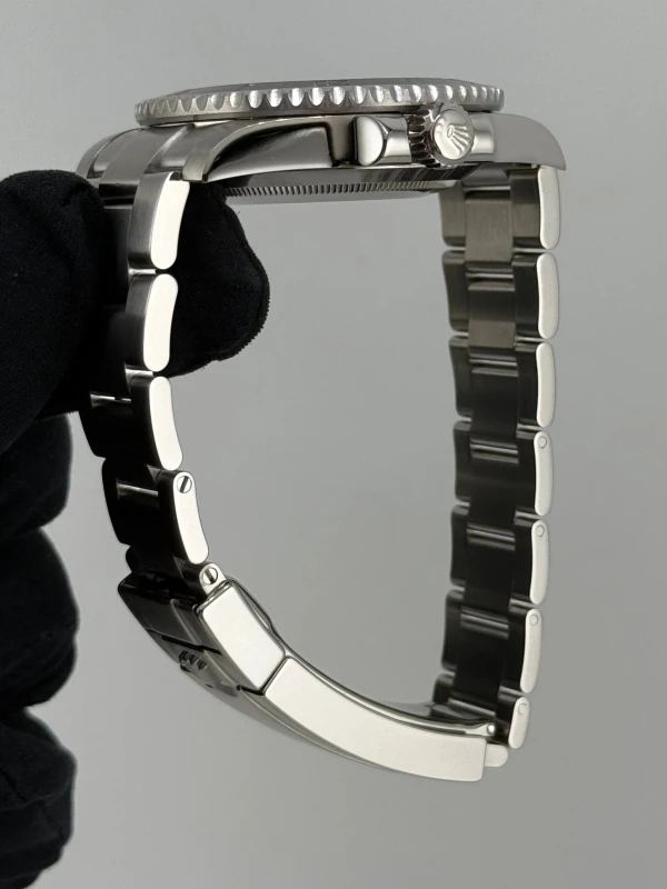 Rolex 40mm Steel 114060-0002 6