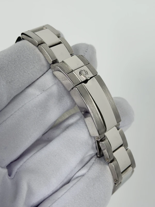 Rolex Cosmograph 40mm Platinum  116506-0001 3