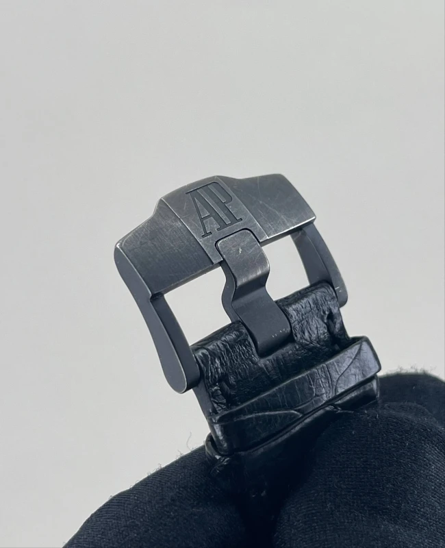 Audemars Piguet Survivor 26165IO.OO.A002CA.01 6