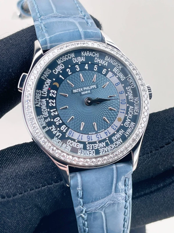 Patek Philippe Complications 7130  7130G-016 3