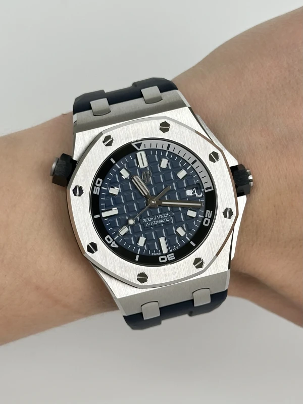 Audemars Piguet Diver 15720ST.OO.A027CA.01 9