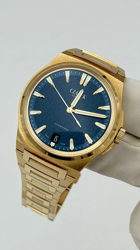 Czapek MOUNT EREBUS DEEP BLUE MOUNT EREBUS DEEP BLUE 3