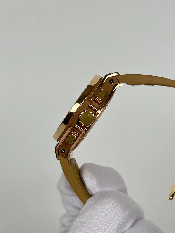 Hublot Tutti Frutti Gold 341.PA.5390.LR.1918 6