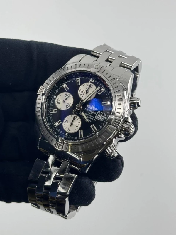 Breitling A13356 8