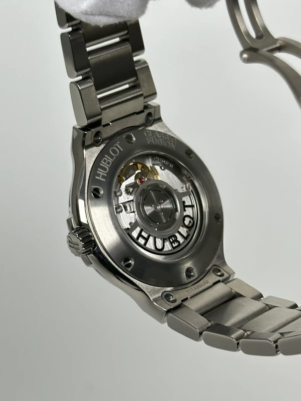 Hublot Titanium Pink 568.NX.897V.NX.1204 7
