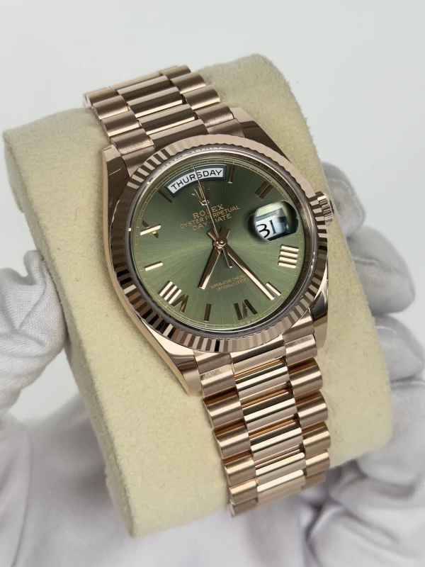 Rolex 36mm Everose Gold 128235-0089 2