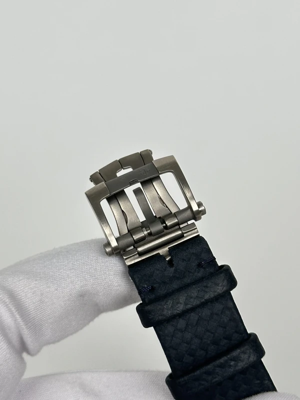 Ulysse Nardin Skeleton Tourbillon Blue 1713-139/43 8